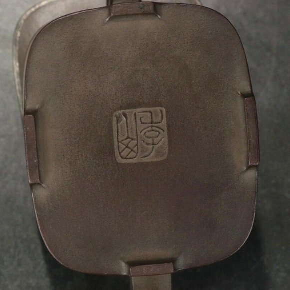 Collectible Zisha Clay Teapot Mud Painting Style bu Ji Shan H8.3*14.8*7.8cm - Picture 3 of 9